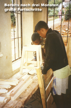 Jeder baut seinen eigenen Hocker